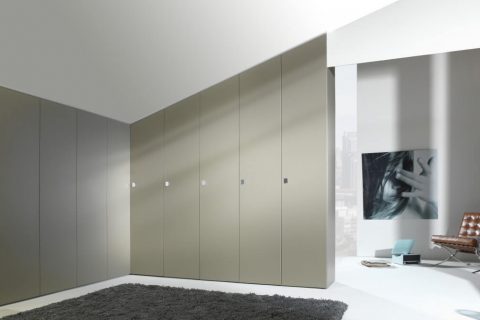 Draaideurkast slaapkamer